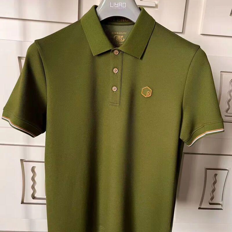 프리미엄 남성 폴로 셔츠 클래식 칼라 다채로운 레인지 섬세한 디테일 텍스처 실리콘 로고 고급 남성 폴로 티셔츠
