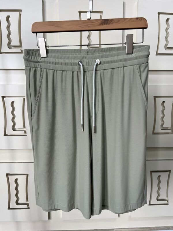 남성용 고품질 피트니스 러닝 쇼츠 통기성 속건성 소재 무릎 길이 여름 뒷주머니 포켓 심플 디자인